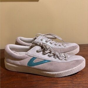 Tretorn Sneakers Light Gray Suede with Grunge Glitter Size 8